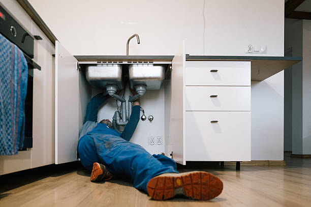 Professional Leak Detection technician working in Mount Vernon, OH